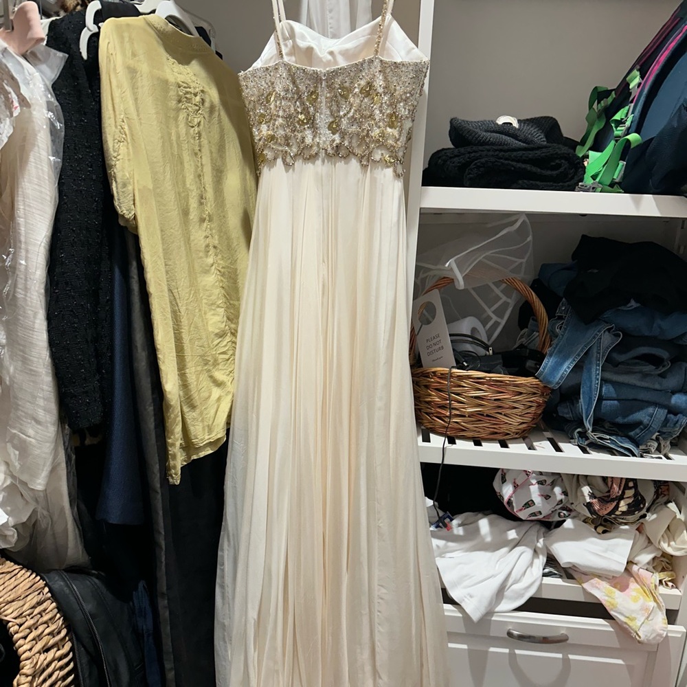 Sherri Hill prom dress - Picture 7 of 10